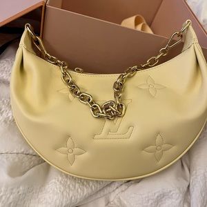 Louis Vuitton Over the Moon Banana Yellow. Rare.